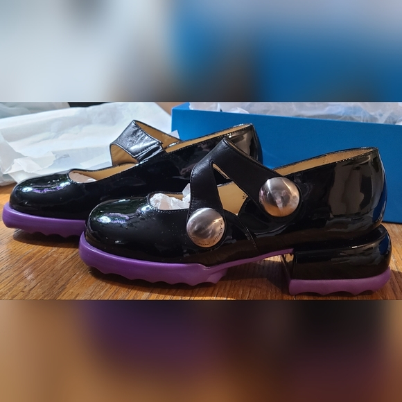 Fluevog - Trina - S 6 - Picture 4 of 6